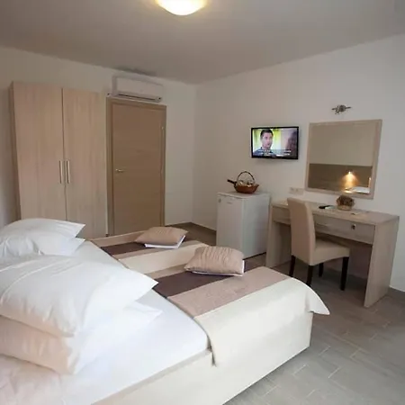 Hotel Ivando - Maslina